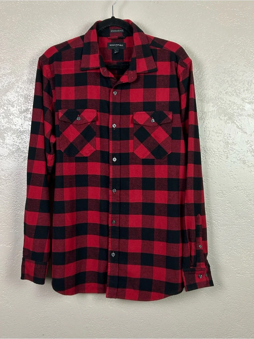 Banana Republic flannel Red and Black Buffalo Plaid Button-Down Shirt